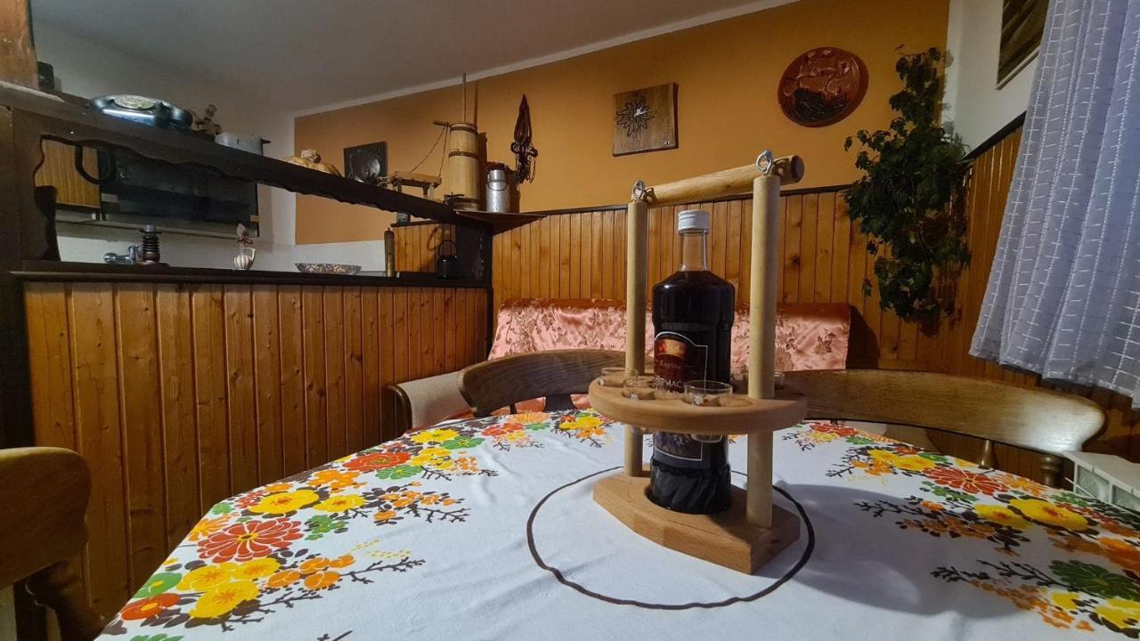 Apartman Stimac Crni Lug Exteriér fotografie